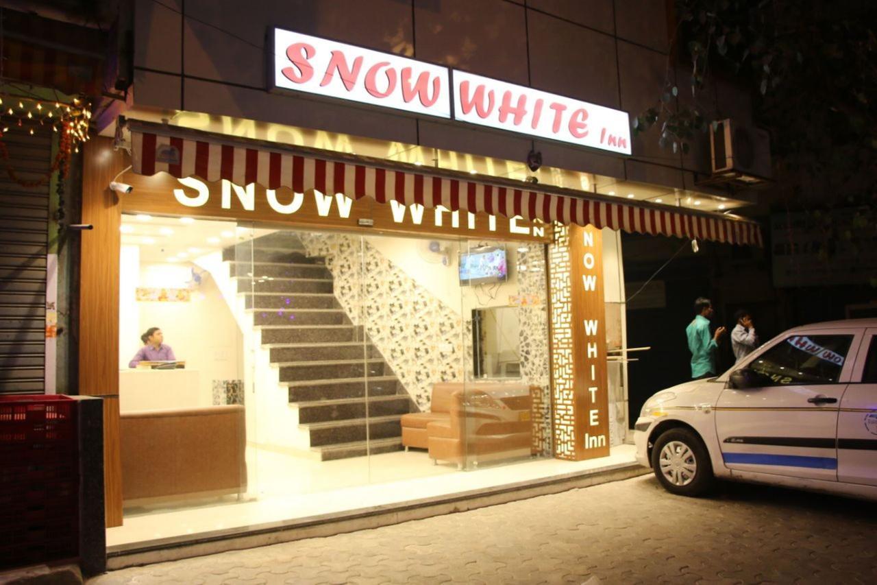 Hotel Snow White Inn New Delhi Exterior photo